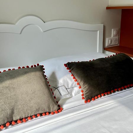 앙티브 Les Petits Volets 2 B&B 외부 사진